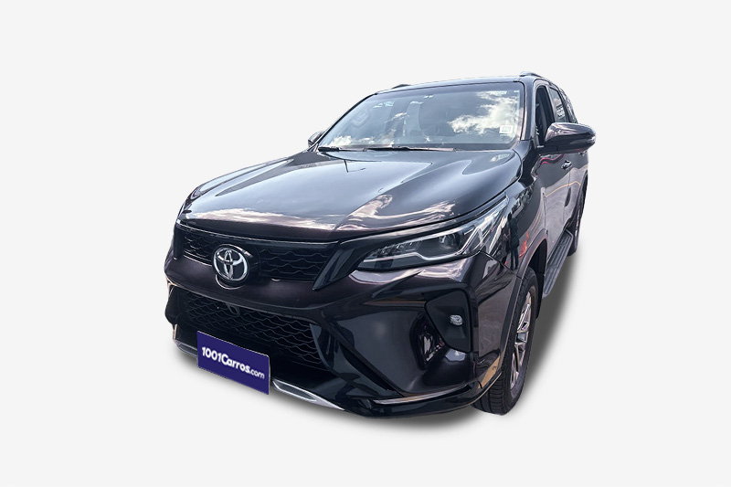 Suvs Fortuner seminuevos en venta en Quito Ecuador